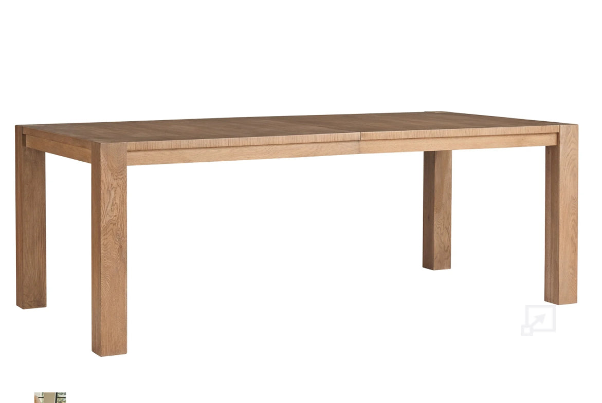 Universal Weekender Dining Table