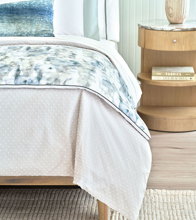 Camille Fil Coupe Duvet Cover
