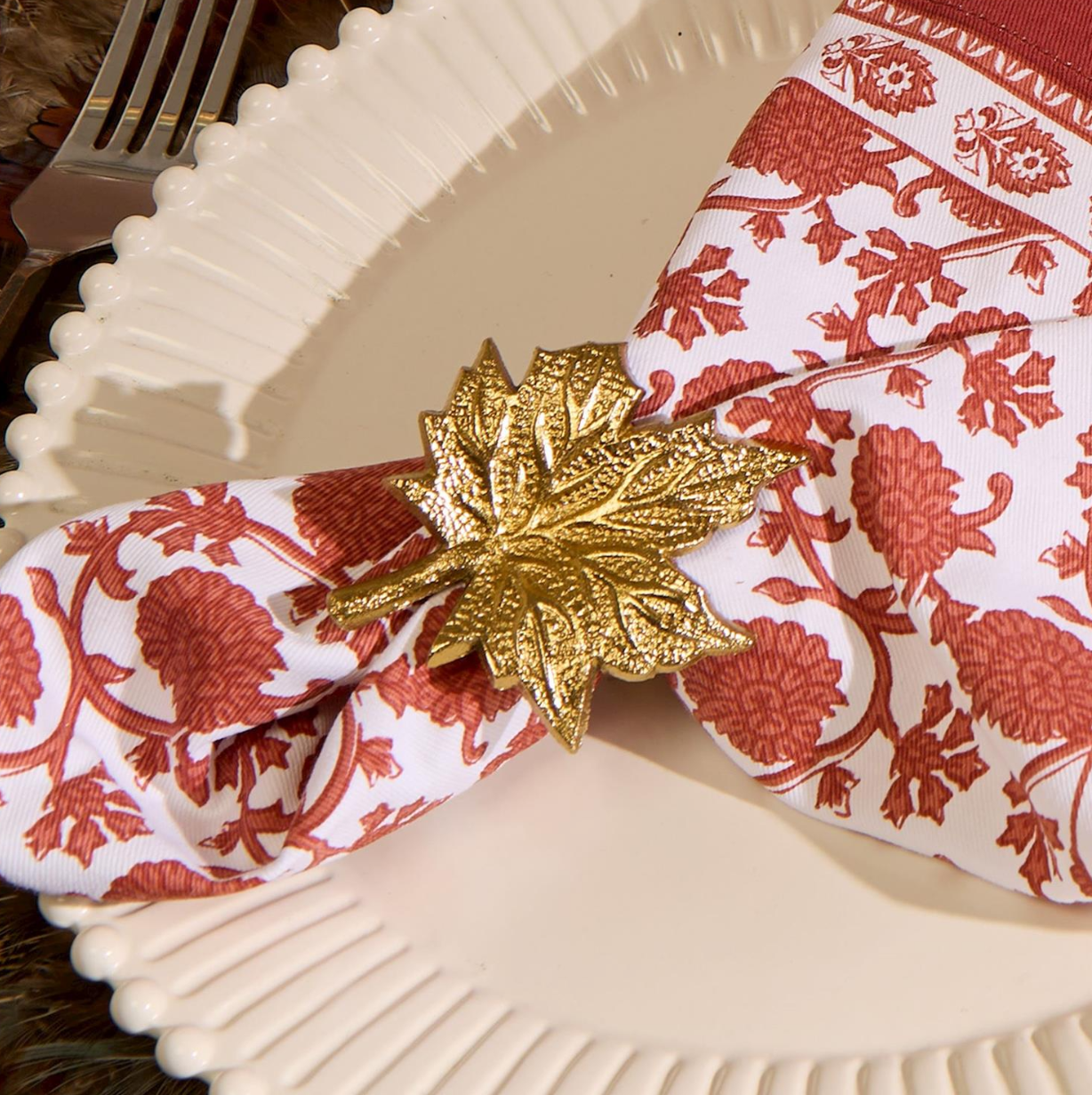 Golden Leaf Napkin Ring
