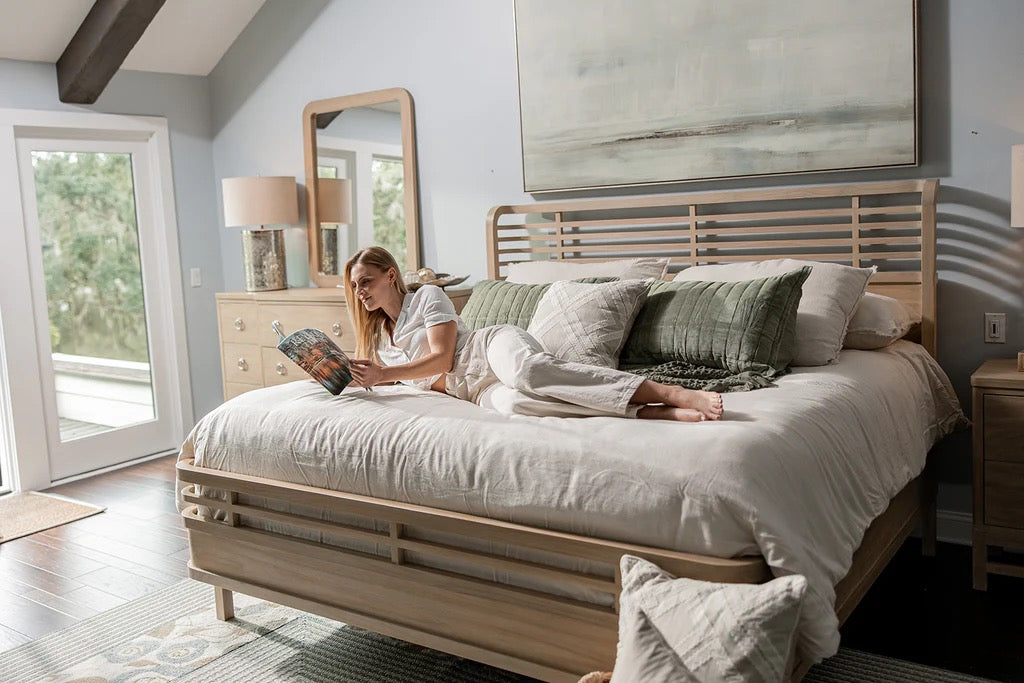 Monterey Bed