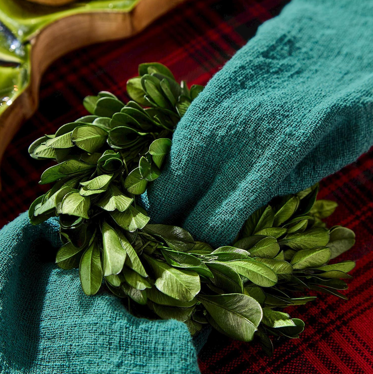 Set of 4 Preserved Boxwood Wreath Napkin Rings